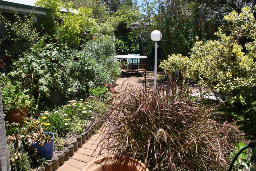 Jacaranda Guest House Busselton Luaran gambar