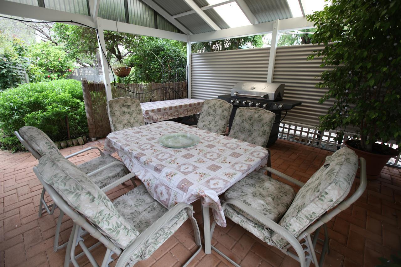 Jacaranda Guest House Busselton Luaran gambar
